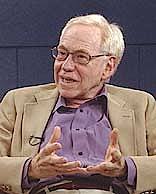 Hubert Dreyfus publica “Lo que no pueden hacer los ordenadores”