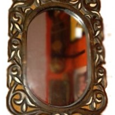 Timeline: El espejo africano Tobi y Lucky