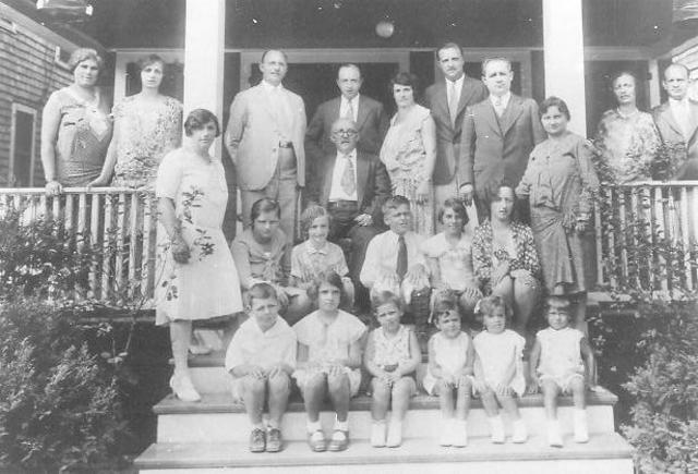 kim meets the whole family