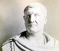 Maximino, Primer Emperador