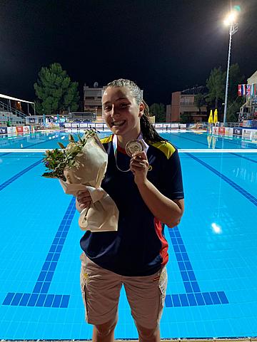 La cosina de Xavi Ana guanya el campeonat d'Europa de waterpolo.