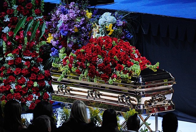 Music: Michael Jackson Die