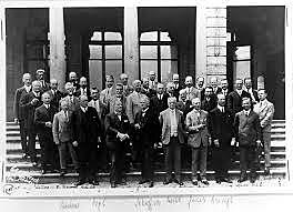 The League of Nations holds its first meeting