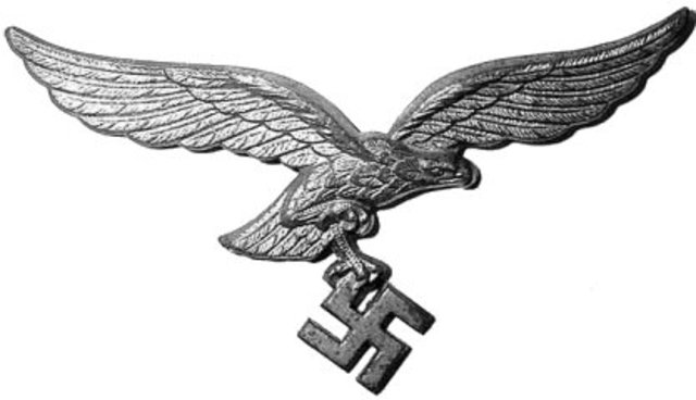 Luftwaffe bombs Brithsh