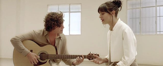 NANA TRISTE - NATALIA LACUNZA