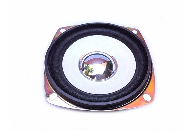 Primeras bocinas acústicas