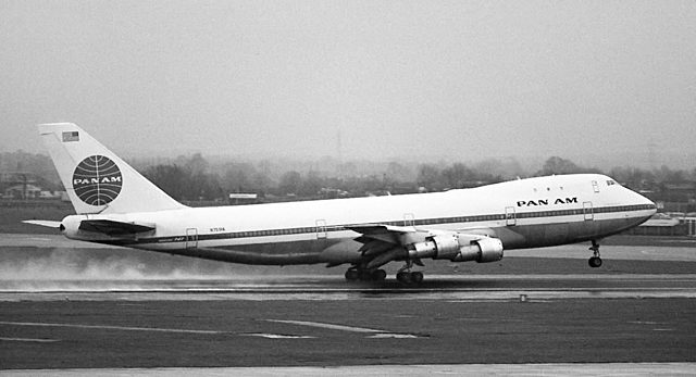 Primer Boeing 747-100 en Servicio