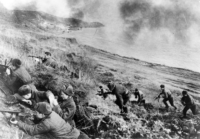 Soviets advance into Poland