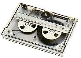 primer computador comercial que podía leer cintas magnéticas