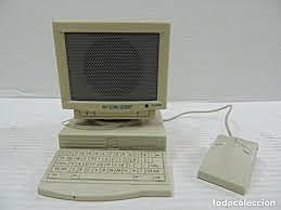 Se inventa el primer ordenador con transistor