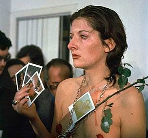 Marina Abramovic, Rhythm O