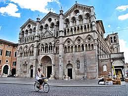 universidad de modena(ITALIA)