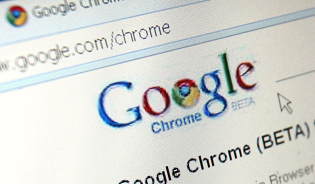 Google makes search engine, Google Chrome