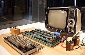 Steve Jobs crea el Apple I