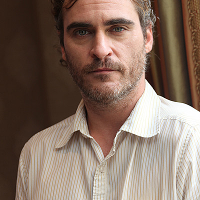 Timeline: Joaquin Phoenix. Биография
