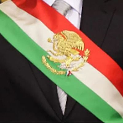 Timeline: Presidentes de mexico 1920-1946