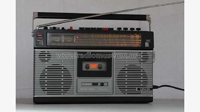 RADIOS CON CASSETTE