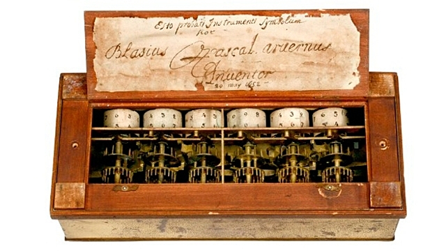 CREACIÓ DE LA CALCULADORA PASCALINA DE PASCAL