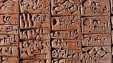 escritura cuneiforme
