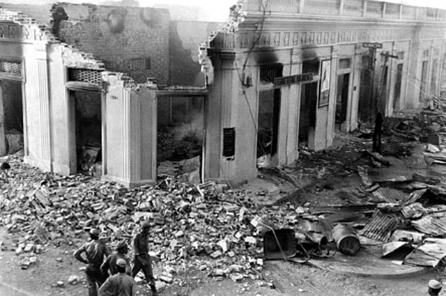 Primera oleada de violencia