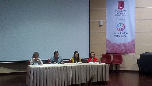 Panel 'Lugares de la Literatura en la Lectura' (8:38 a.m.)