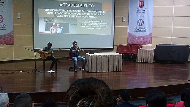 Presentación musical (11:50 a.m.)