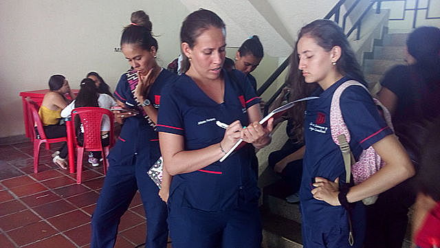 Regreso a la Universidad (1:45 p.m.)