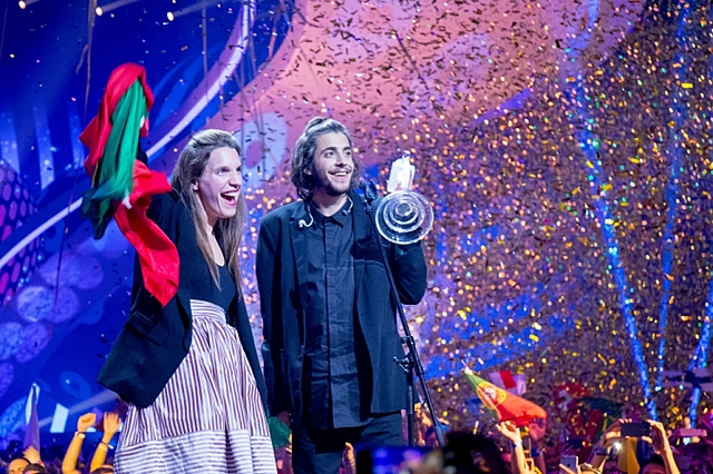 Salvador Sobral Vence o Festivao EuroVisão