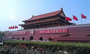 Demonstrationer for demokrati går galt