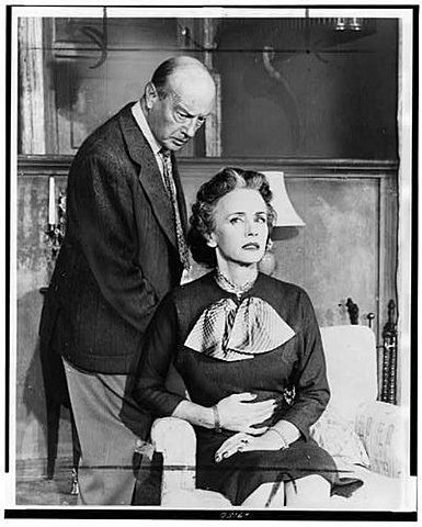 Five Finger Exercise Play