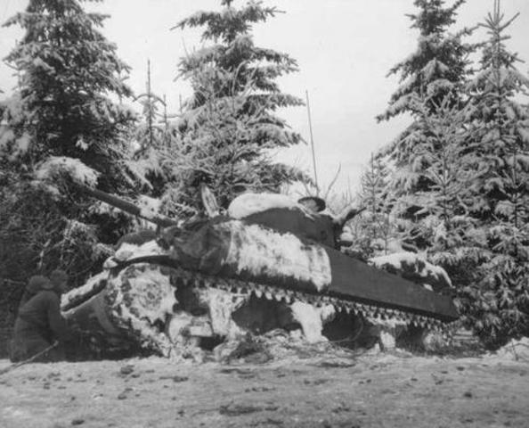 Lack of Fuel caused the German army to abandon vehicles.