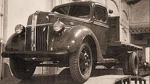 Primera fàbrica de cotxes en sèrie