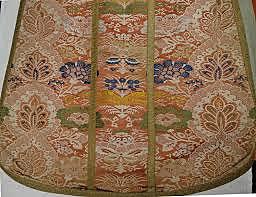 Indumentaria eclesiástica