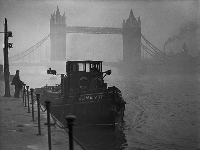 NIEBLA EN LONDRES