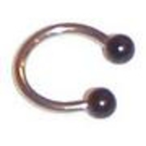 em faig un piercing al llavi