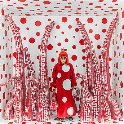 Timeline: Yayoi Kusama