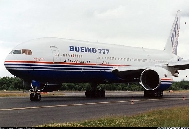 Primer vuelo de un Boeing 777