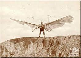 Vuelos en planeador en su intento de desarrollar un ornitóptero práctico