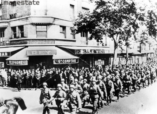 German Troops enter Paris