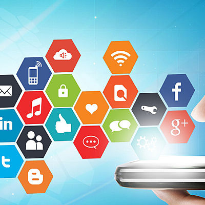 Timeline: INTERNET MODERNA