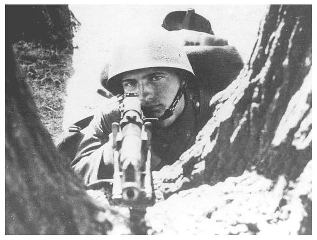 Germany invades Poland, World War 2 begins.