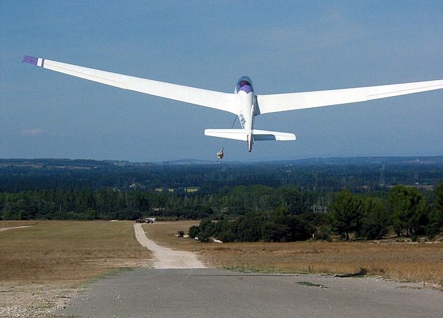 Comienzo del vuelo sin motor o vuelo a vela