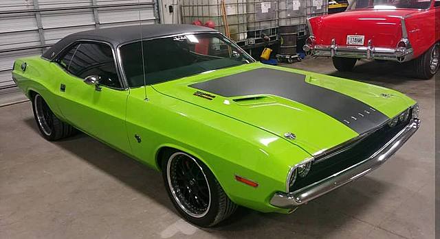Car Dodge Challenger 1970