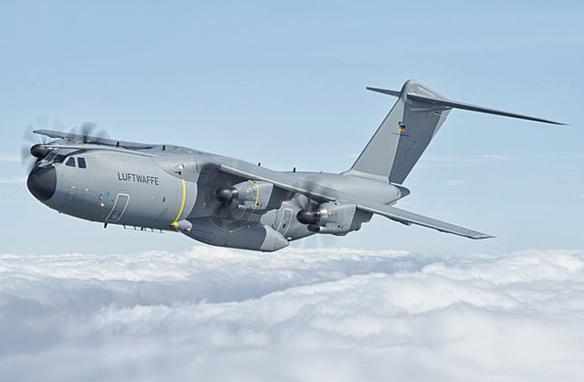 el primer avión de transporte militar A400M