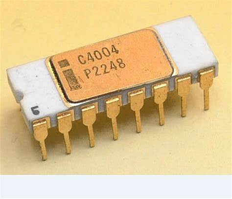 el primer microprocesador.