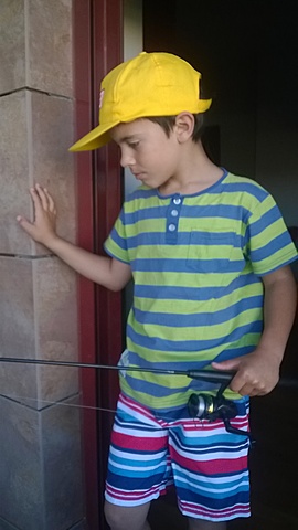 The family move to Las Delicias