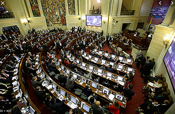 Asamblea Nacional Constituyente  y m-19