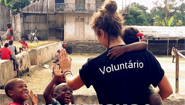 Realizar um trabalho voluntário
