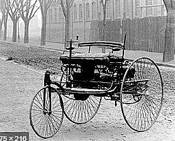 Primer Vehiculo por Karl Benz