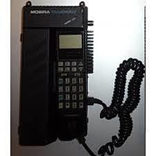 Aparece el Mobira Talkman, aumentando el tiempo disponible